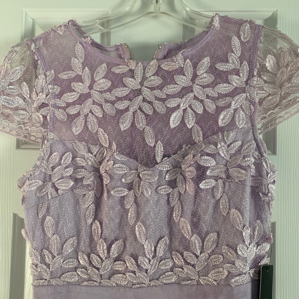 Stunning embroidered trumpet bottom dress